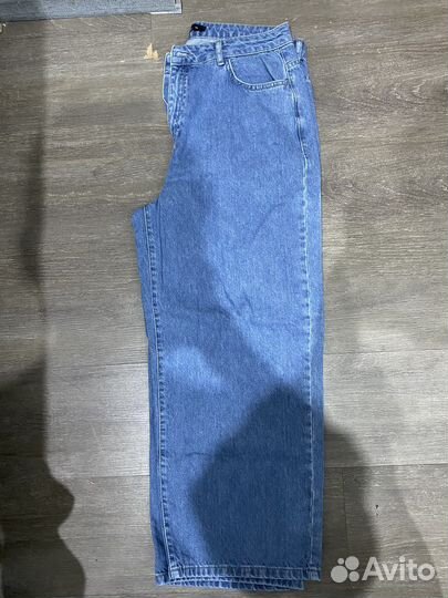 Джинсы