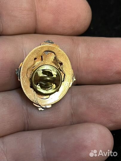 Фрачник за вклад в развитие законодательства