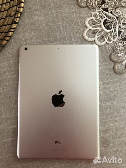 Apple iPad Air