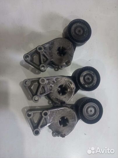 Натяжитель Ремня Гольф 4 Октавия тур 06A903315E