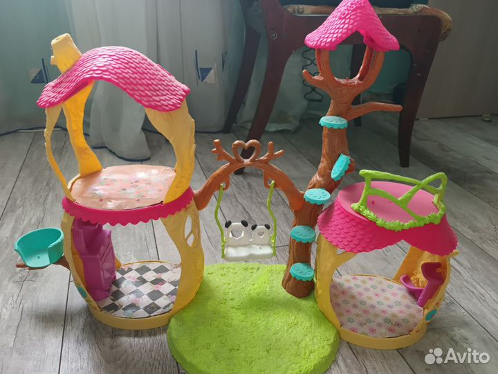 Игровой домик для кукол