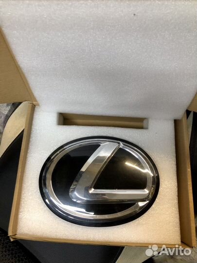 Эмблема lexus lx570 Gx460