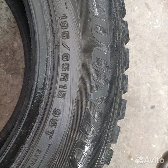 Dunlop SP Winter Ice 03 195/65 R15