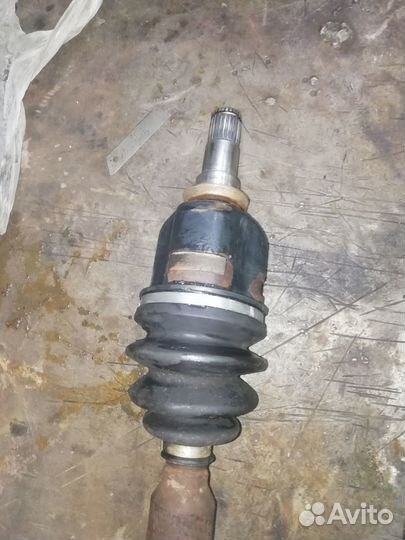 Шрус в сборе правый в идеальном состоянии оригинал