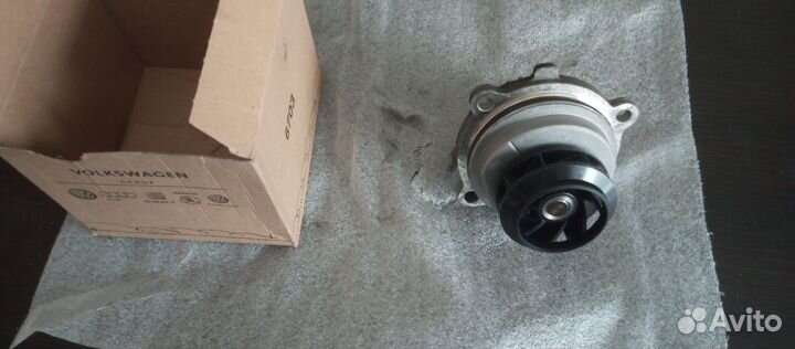 Водяной насос (помпа) skoda octavia a5 Fl 1.6 BSE