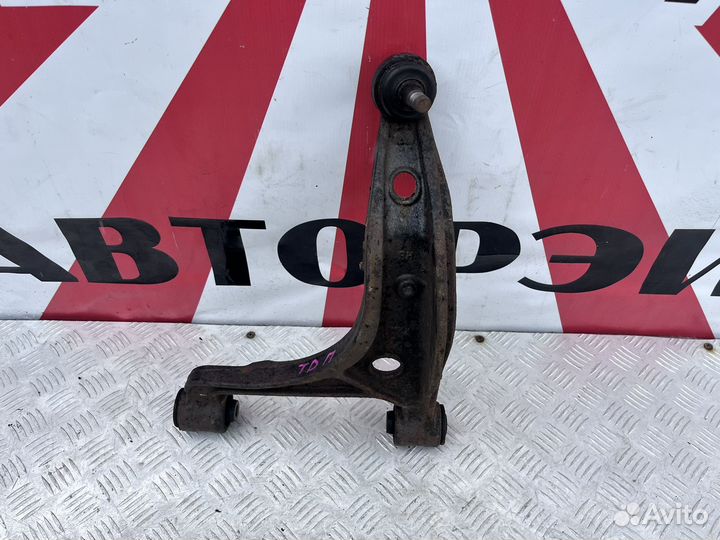 Рычаг задний правый верхний Suzuki Grand Vitara