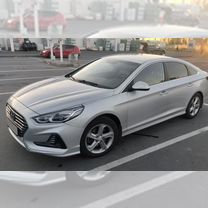 Hyundai Sonata 2.4 AT, 2019, 87 000 км, с пробегом, цена 1 500 000 руб.