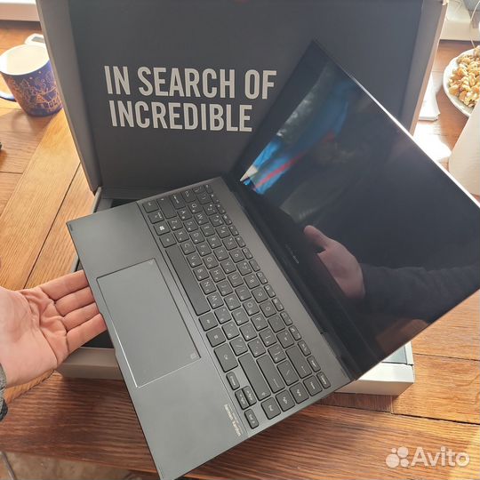 Asus UX363EA-HP784W