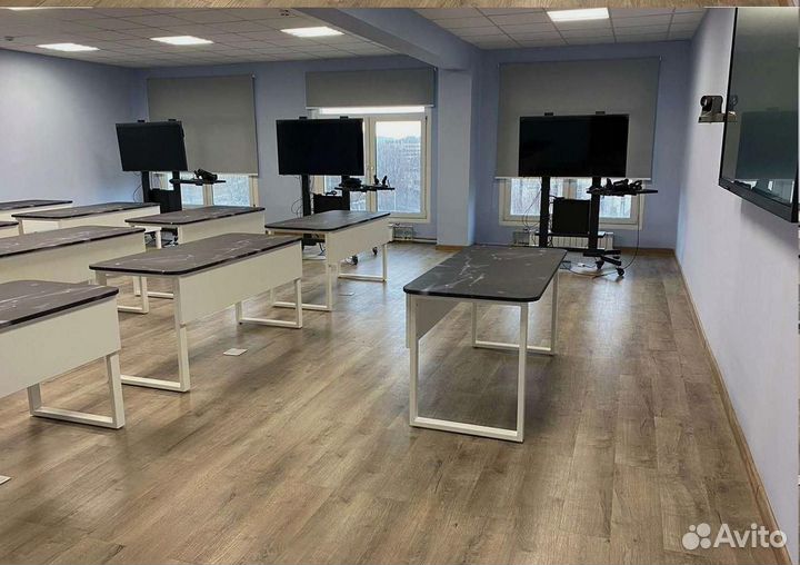 Компьютерный стол 'Maintain Road'