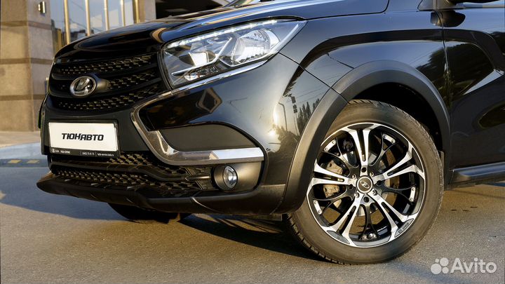 Кросс обвес для LADA xray 2015– расширенный комп