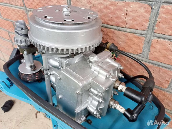 Лодочный мотор