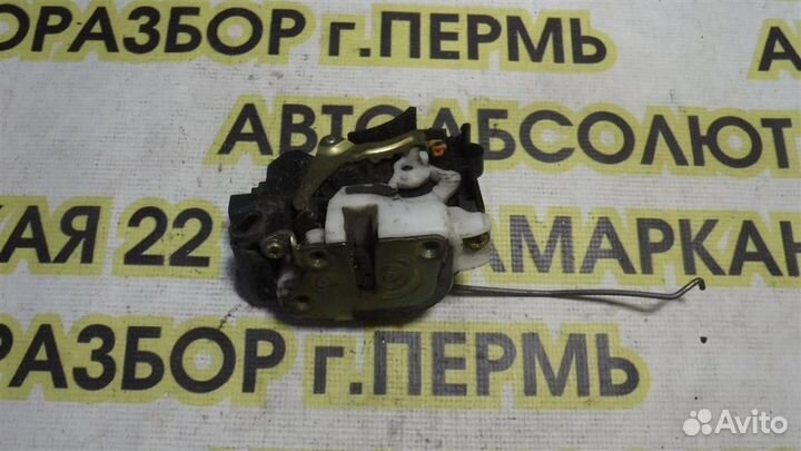 Замок двери передней правой Mitsubishi Lancer 9