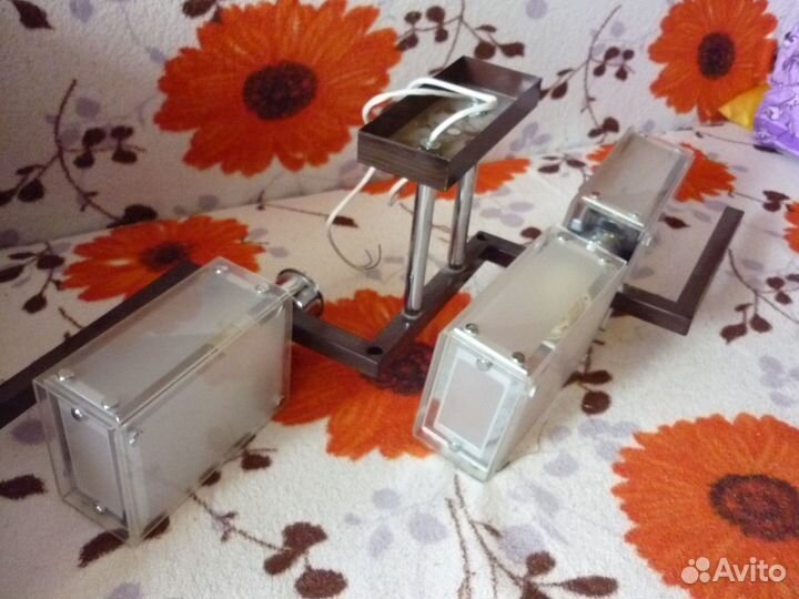 Люстра на 4 лампы, металл, стекло