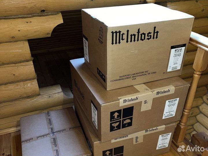 Виниловый проигрыватель McIntosh MT2