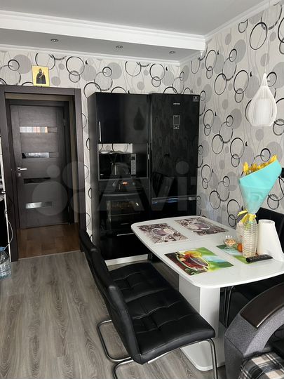 2-к. квартира, 55 м², 1/4 эт.