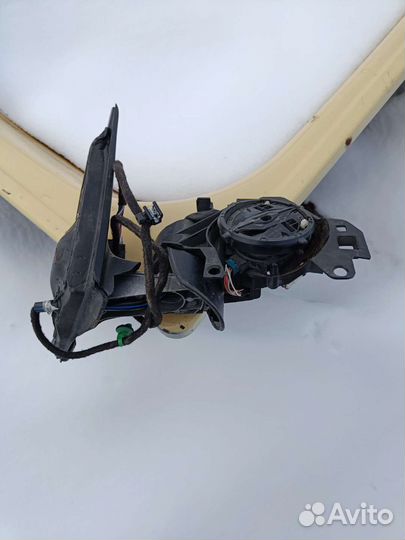 Зеркало правое volkswagen tiguan