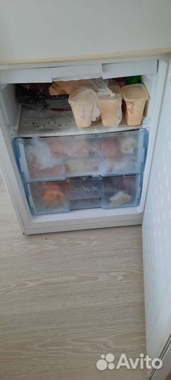 Холодильник веко б/у