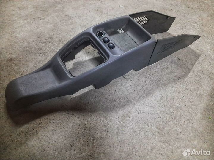 Тоннель пола Лада Калина 1