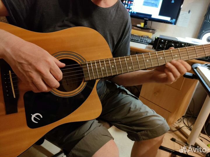Гитара электроакустическая Epiphone AJ-100CE