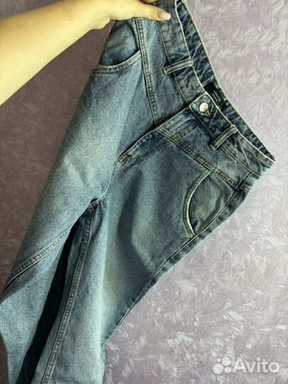 Джинсы женские