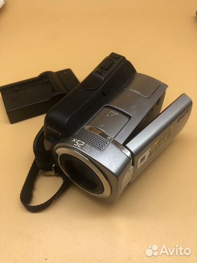 Видеокамера sony handycam DCR-SR65