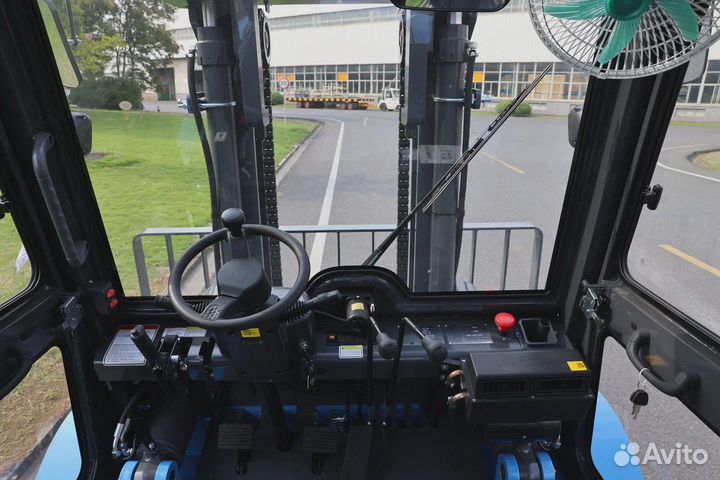 Вилочный погрузчик TRF D50C-3M, 2023