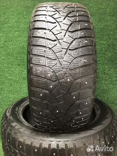 Bridgestone Blizzak Spike-02 SUV 275/50 R20 113T