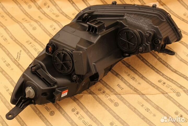 Фара правая hyundai IX20 10-15