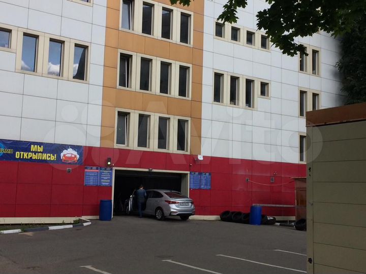 Машиноместо, 14 м²