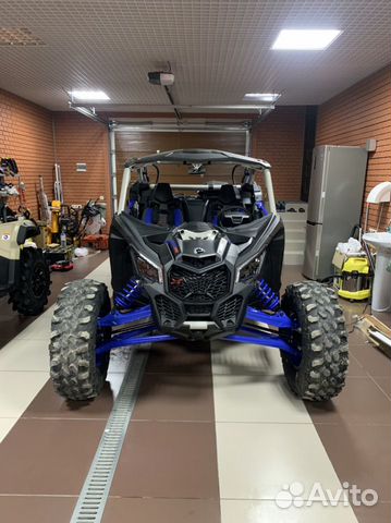 Мотовездеход Can-Am Maverick X RS Turbo RR