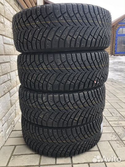 Michelin X-Ice North 4 225/45 R18