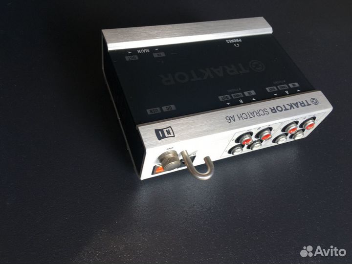 Native instruments komplete audio 6