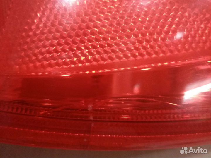 Стоп сигнал Nissan tiida