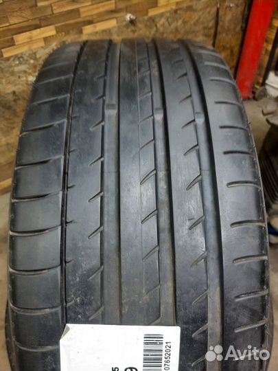 Yokohama Advan Sport V105 255/40 R19 100Y