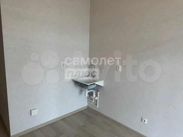 Квартира-студия, 21,6 м², 18/25 эт.