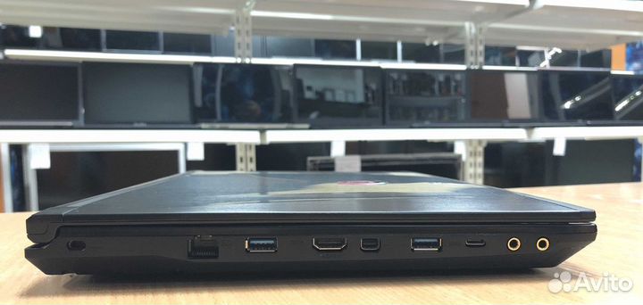 MSI MS-16F4/i5 6300/8GB/GTX 970/1000GB/15.6 IPS FH