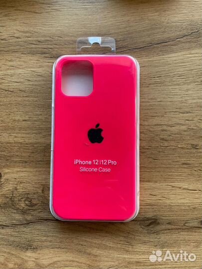 Чехлы на iPhone 12 и 12 Pro Max