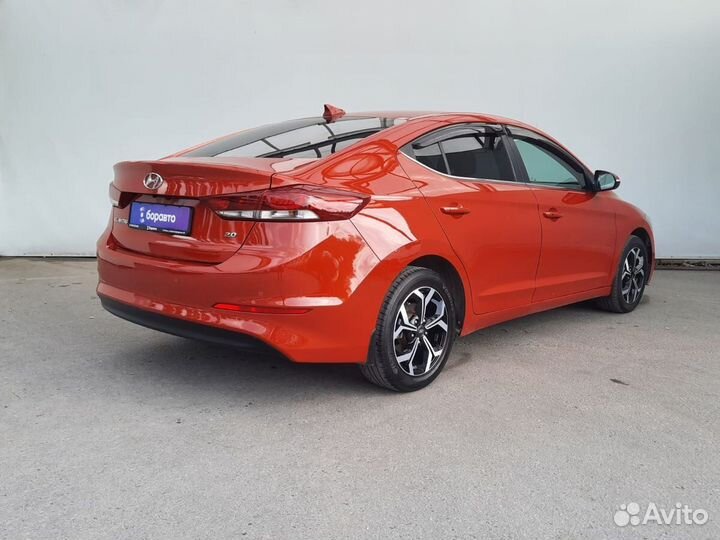 Hyundai Elantra, 2017