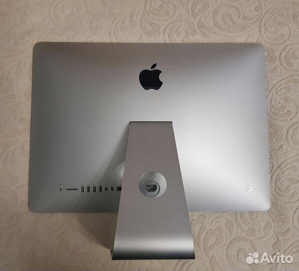iMac (21.5-inch, Late 2012)