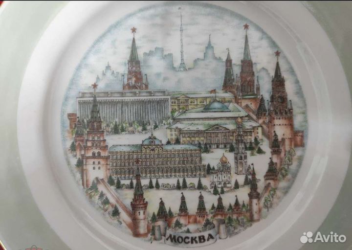 Тарелка памятная Москва Кремль Фарфор Дулево СССР