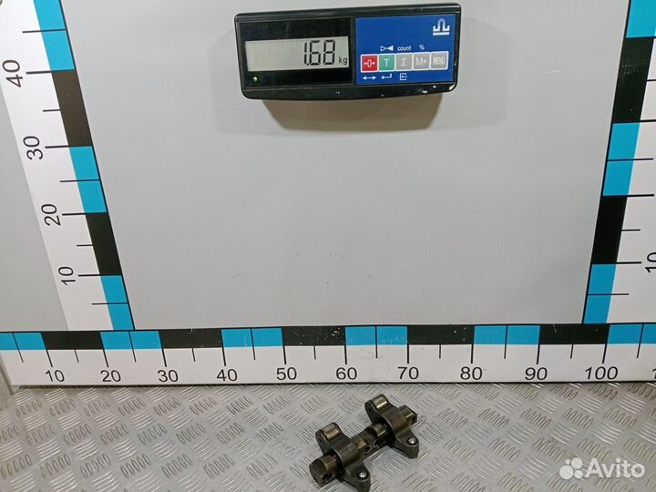 Б/У Ось коромысел#012