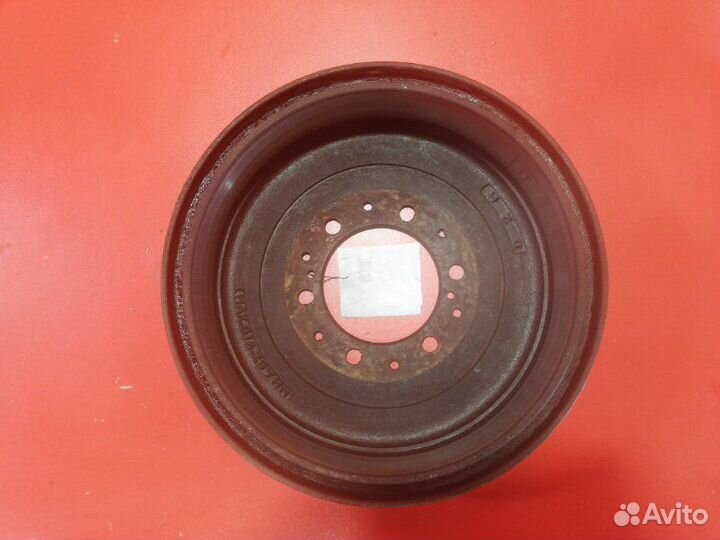 Тормозной барабан задний Toyota Hilux Surf LN130G