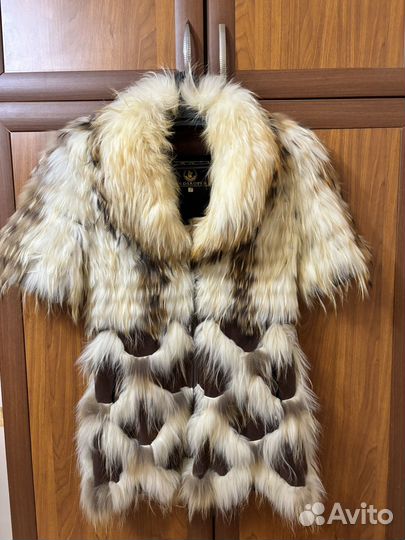 Меховая жилетка 42