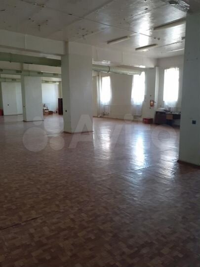 Продам помещение свободного назначения, 2740.2 м²