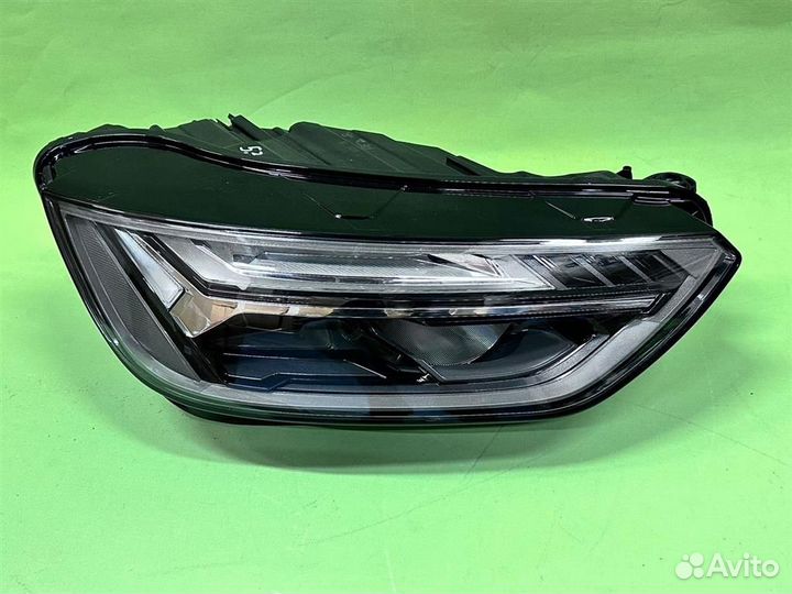 Фара правая Audi Q5 FY