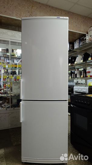 Холодильник новый