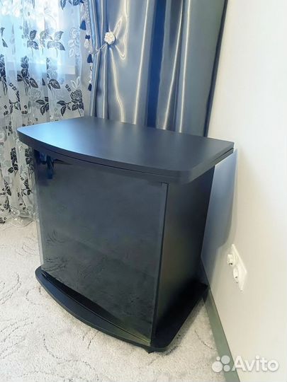 Продам тумбу