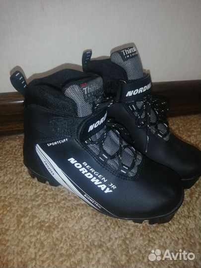 Лыжные ботинки nordway 32 черные