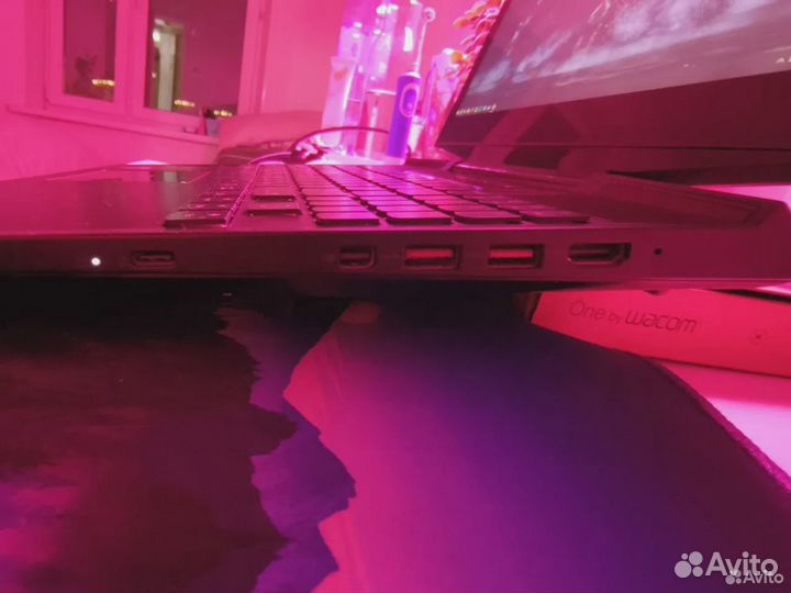 Lenovo legion Y720