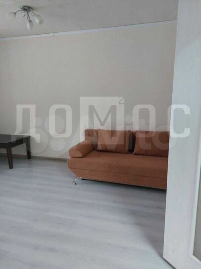 2-к. квартира, 57 м², 1/5 эт.